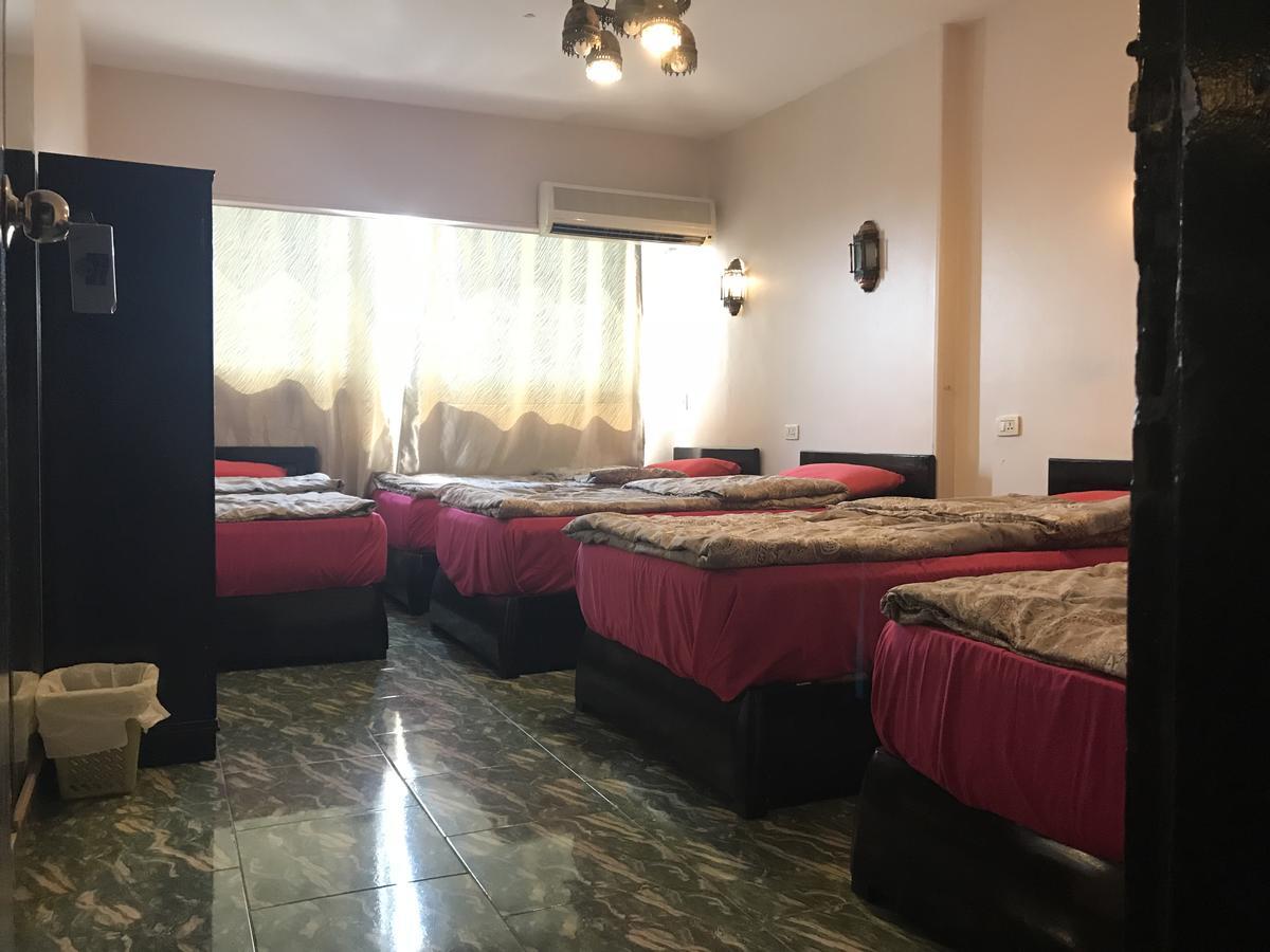 Wake Up! Cairo Hostel Экстерьер фото