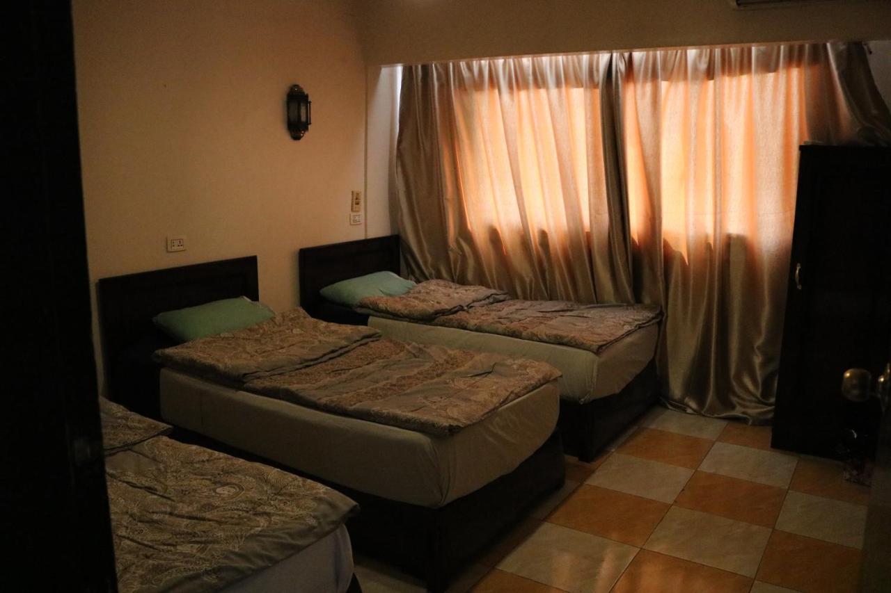 Wake Up! Cairo Hostel Экстерьер фото