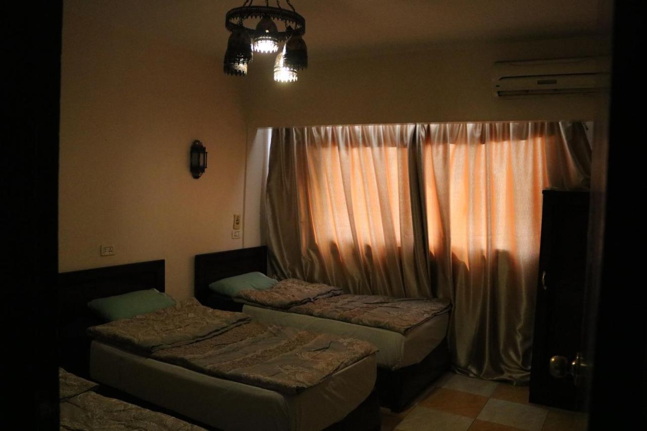 Wake Up! Cairo Hostel Экстерьер фото