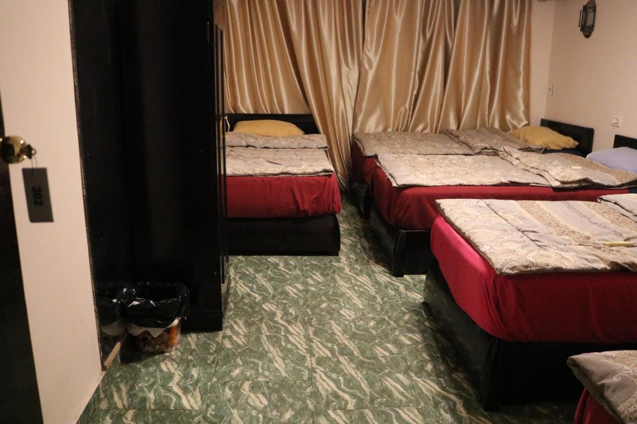 Wake Up! Cairo Hostel Экстерьер фото